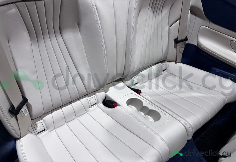 Mercedes E-class Белый