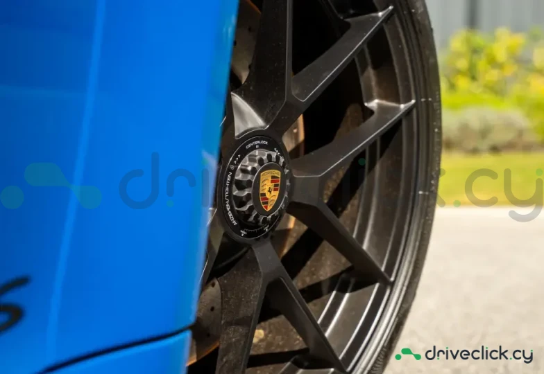 Porsche 911 Blue