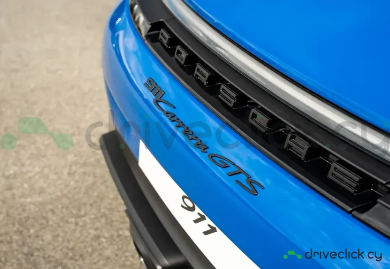 Porsche 911 Blue