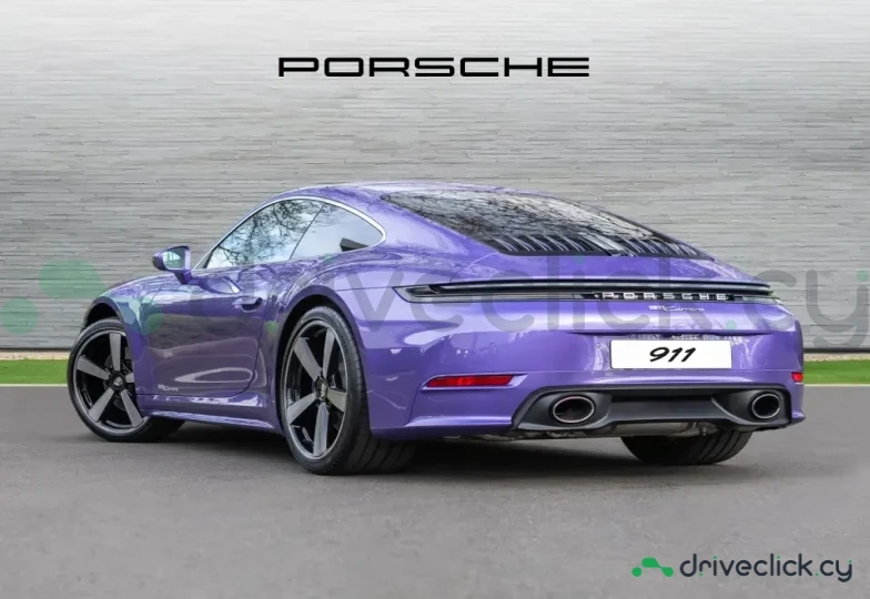 Porsche 911 Purple