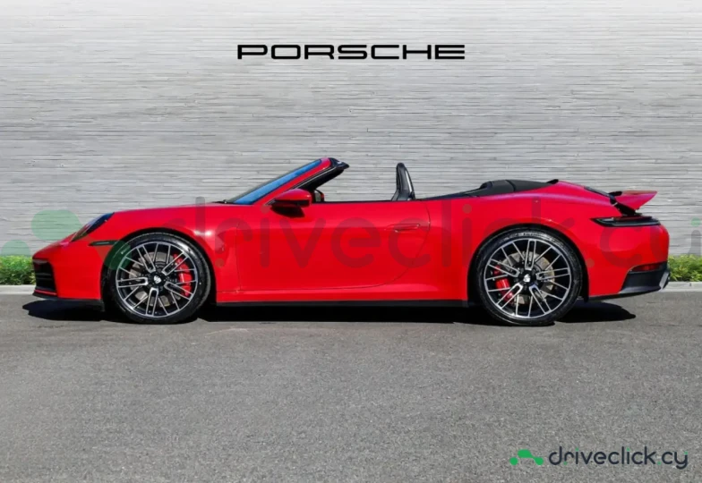 Porsche 911 Red
