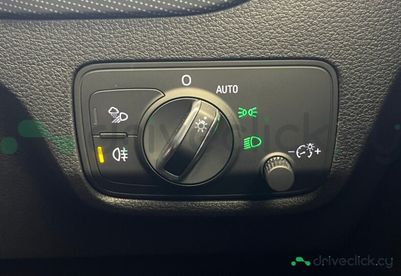Audi Q2 Black