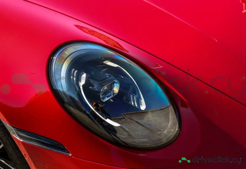 Porsche 911 Red