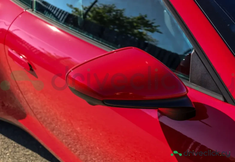 Porsche 911 Red