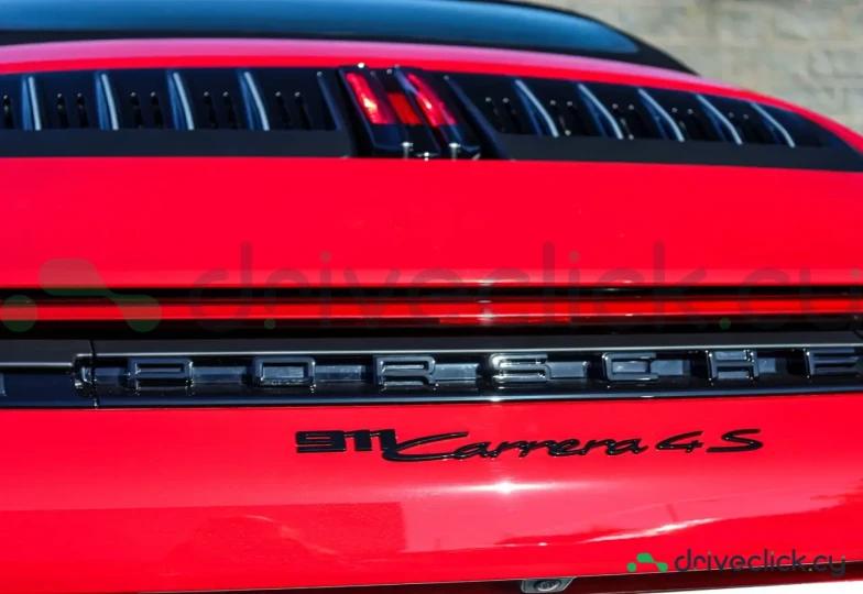 Porsche 911 Red