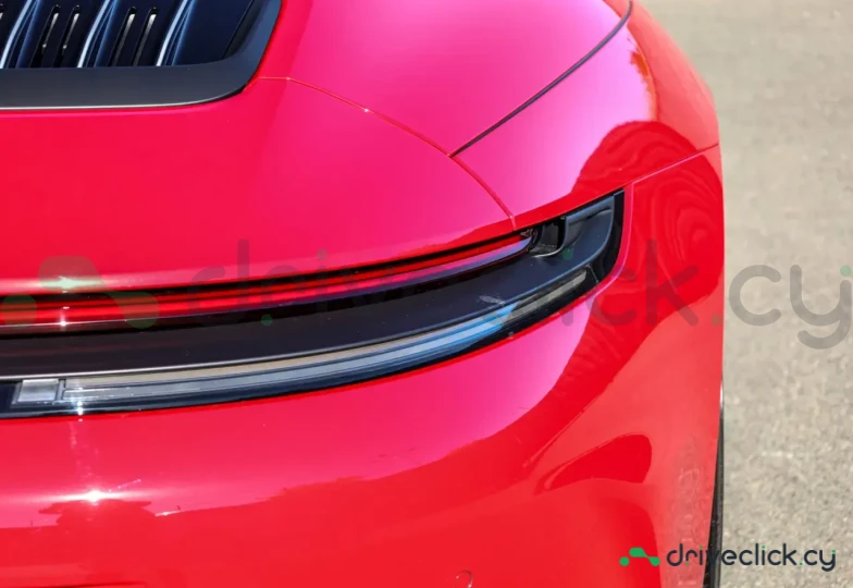 Porsche 911 Red