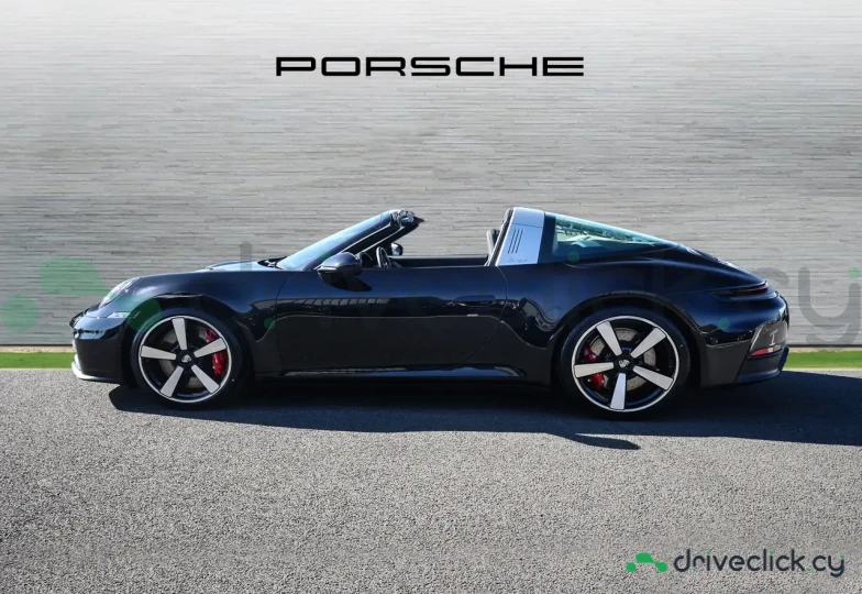 Porsche 911 Black