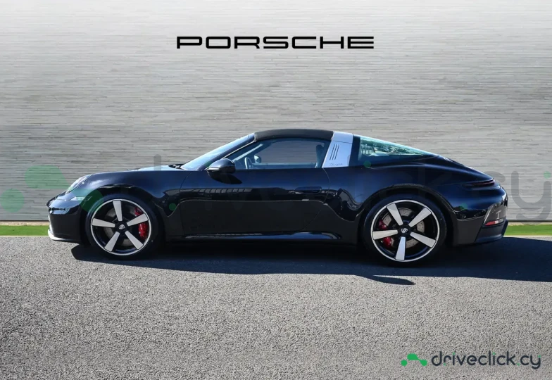 Porsche 911 Black