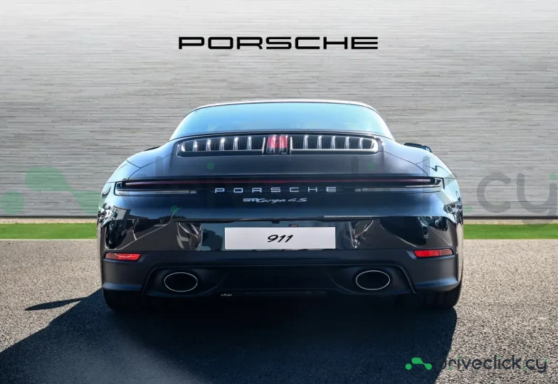 Porsche 911 Black