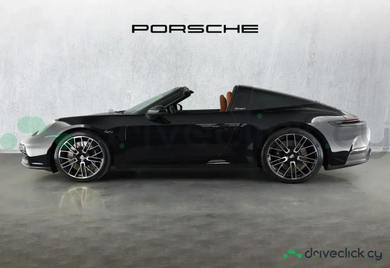 Porsche 911 Black