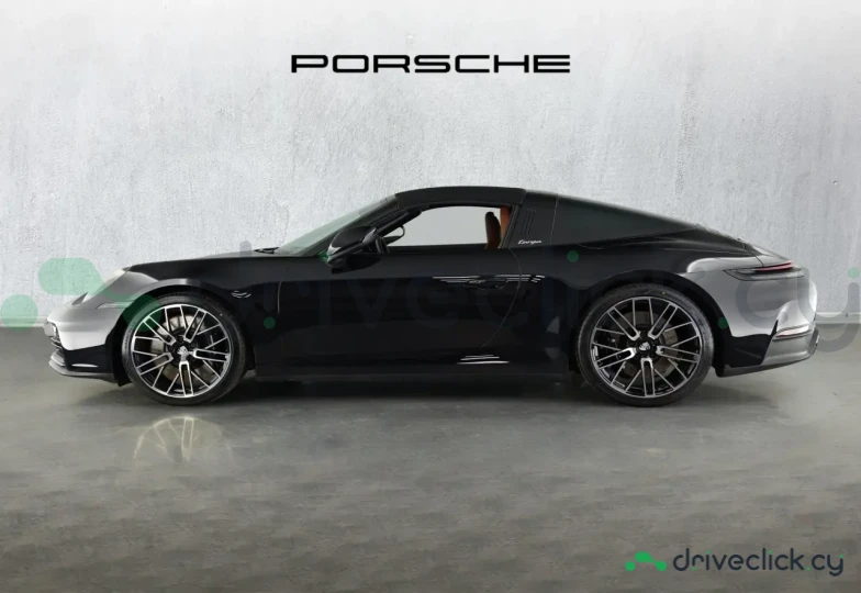 Porsche 911 Black