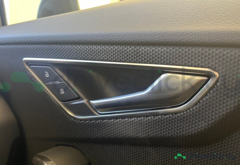 Audi Q2 Black