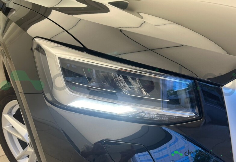 Audi Q2 Black