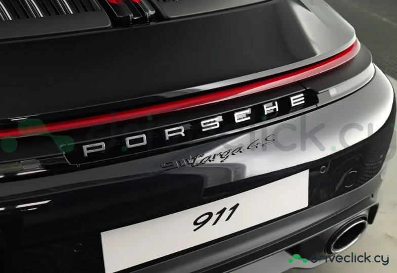 Porsche 911 Black