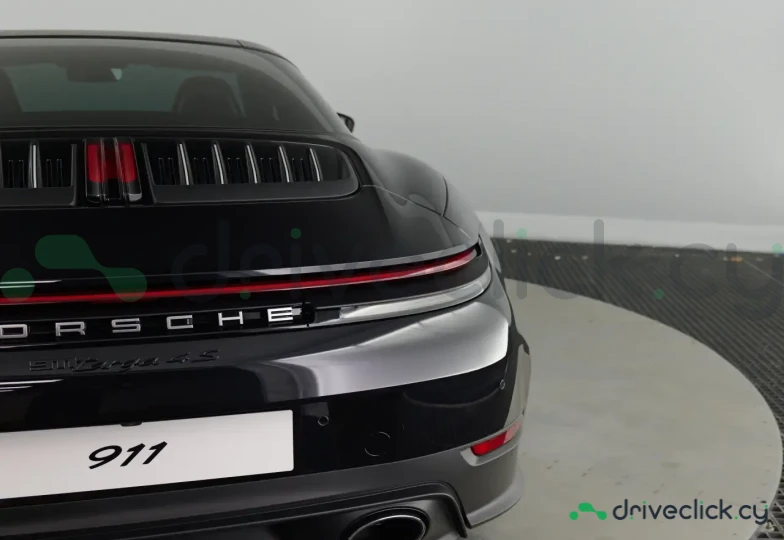 Porsche 911 Black