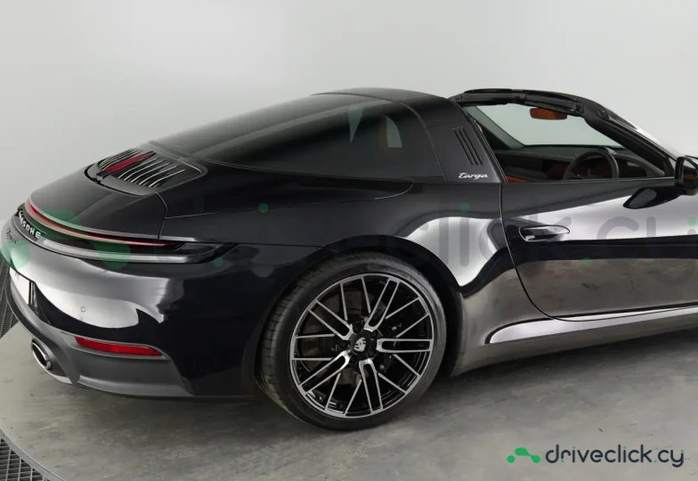 Porsche 911 Black