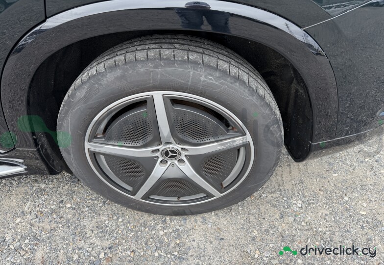 Mercedes EQS SUV Black