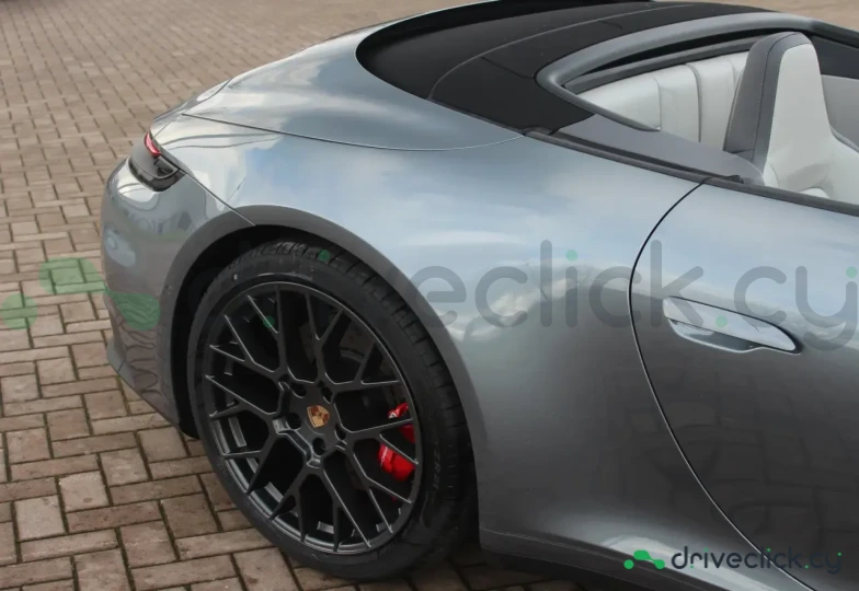 Porsche 911 Grey