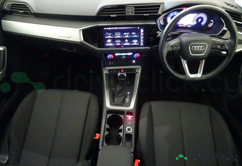 Audi Q3 Black
