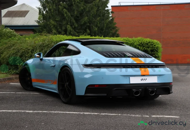 Porsche 911 Blue