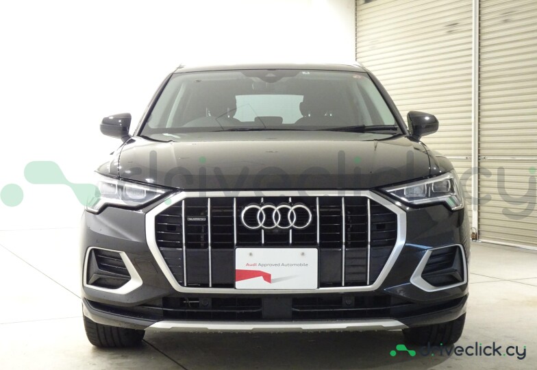 Audi Q3 Black