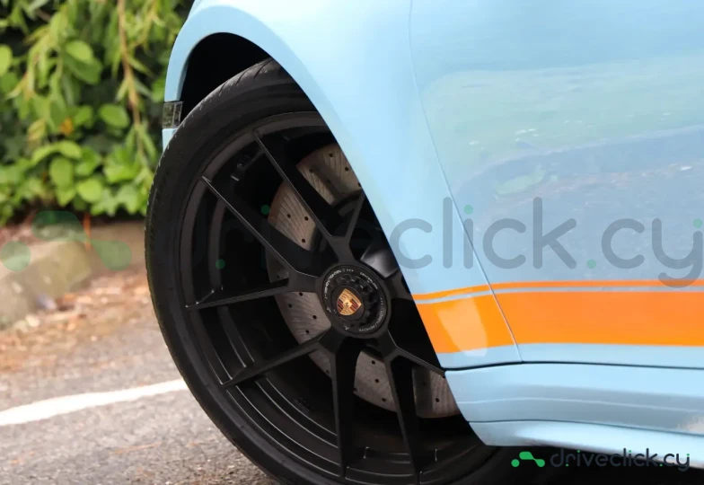 Porsche 911 Blue