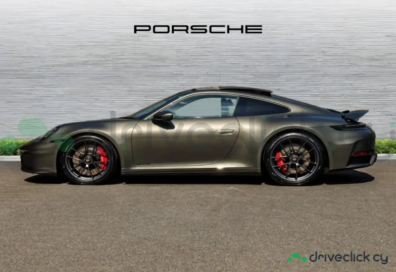 Porsche 911 Зеленый