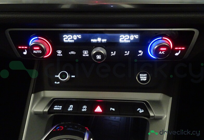 Audi Q3 Black