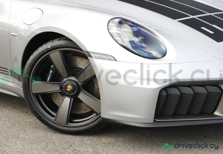 Porsche 911 Grey