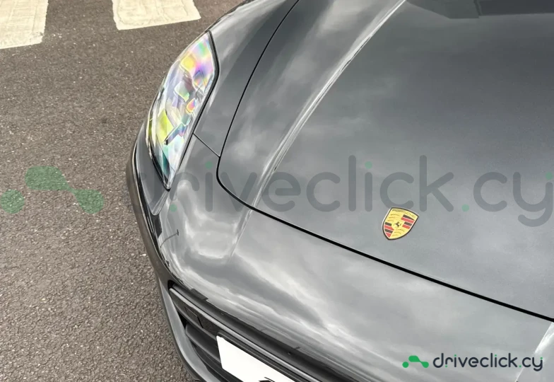 Porsche Panamera Black