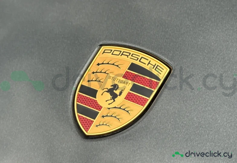 Porsche Panamera Black