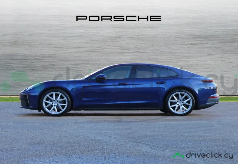 Porsche Panamera Blue