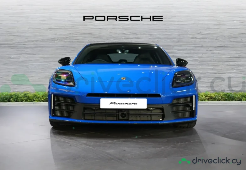 Porsche Panamera Blue