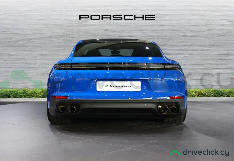 Porsche Panamera Blue