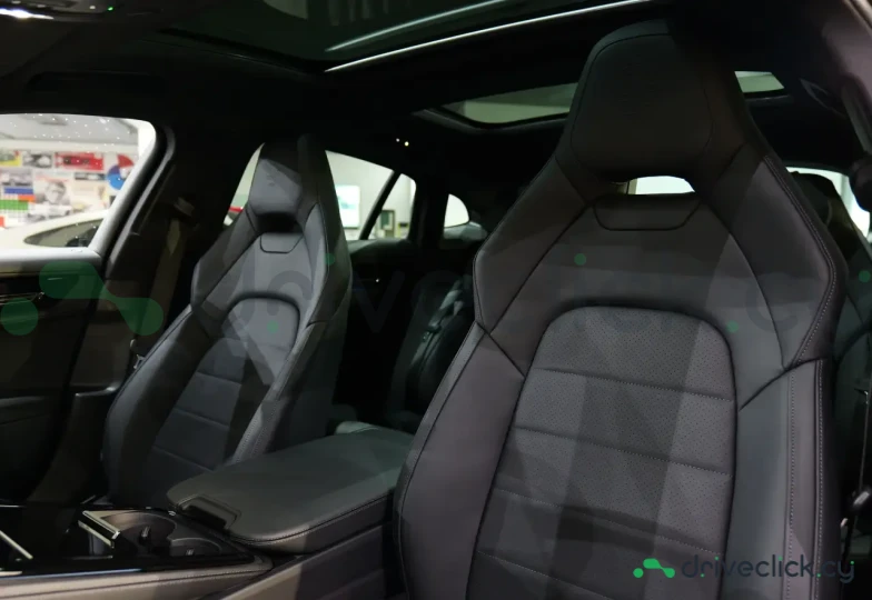 Porsche Panamera Blue