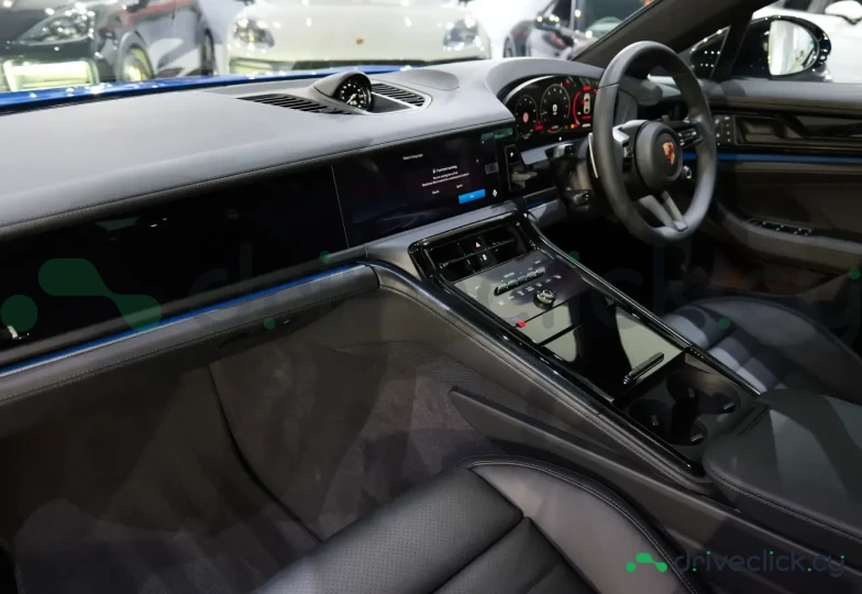 Porsche Panamera Blue