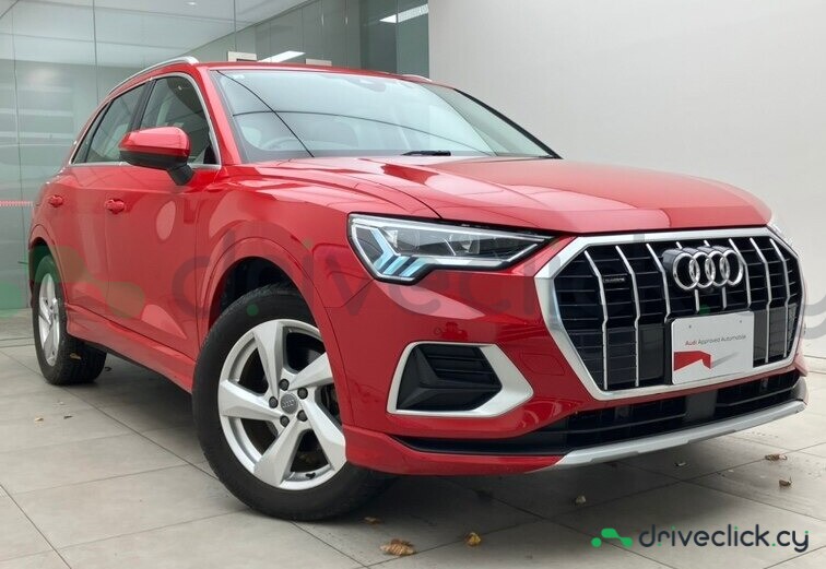 Audi Q3 Red