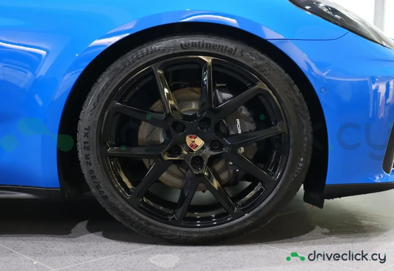 Porsche Panamera Blue