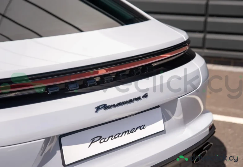 Porsche Panamera Grey