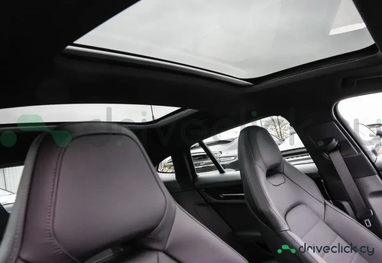 Porsche Panamera Blue