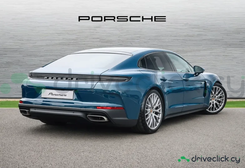 Porsche Panamera Blue