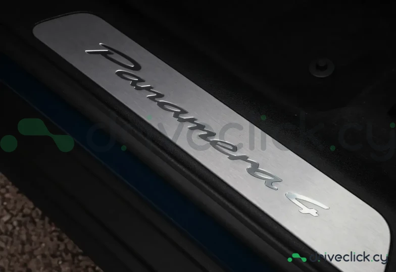 Porsche Panamera Blue