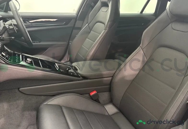 Porsche Panamera Grey