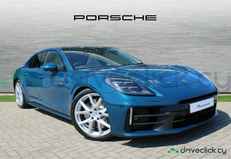 Porsche Panamera Blue