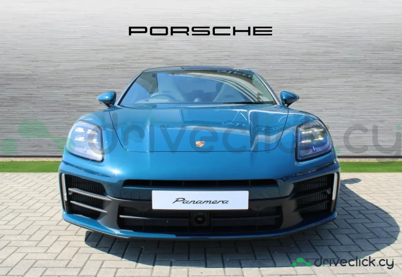 Porsche Panamera Blue
