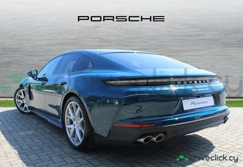 Porsche Panamera Blue