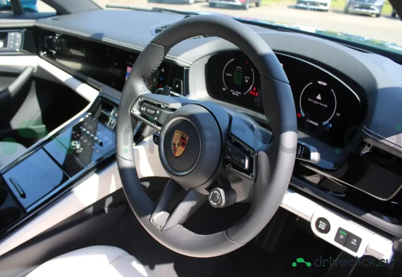 Porsche Panamera Blue