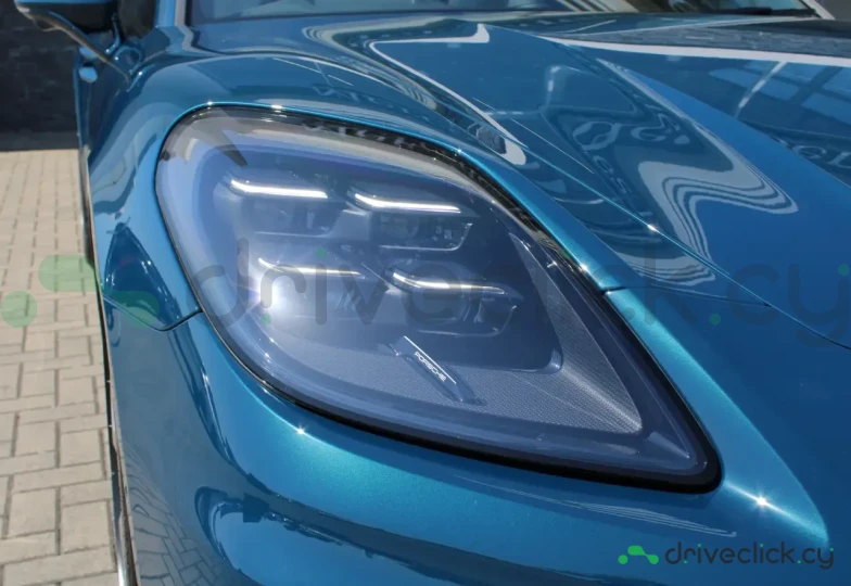 Porsche Panamera Blue