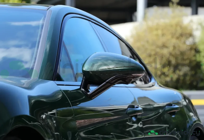 Porsche Panamera Green