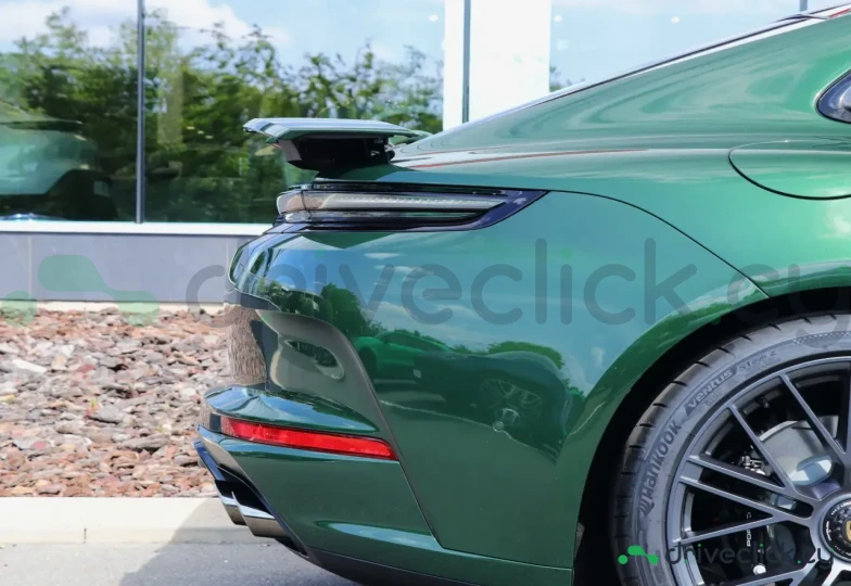 Porsche Panamera Green